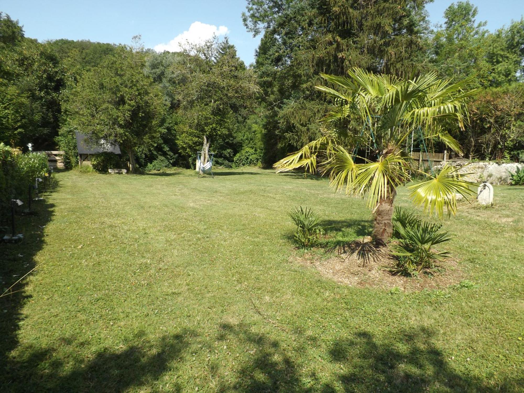 Le Domaine Du Cerf - Gites, Nature Et Spa Saint-Ouen-les-Vignes Buitenkant foto